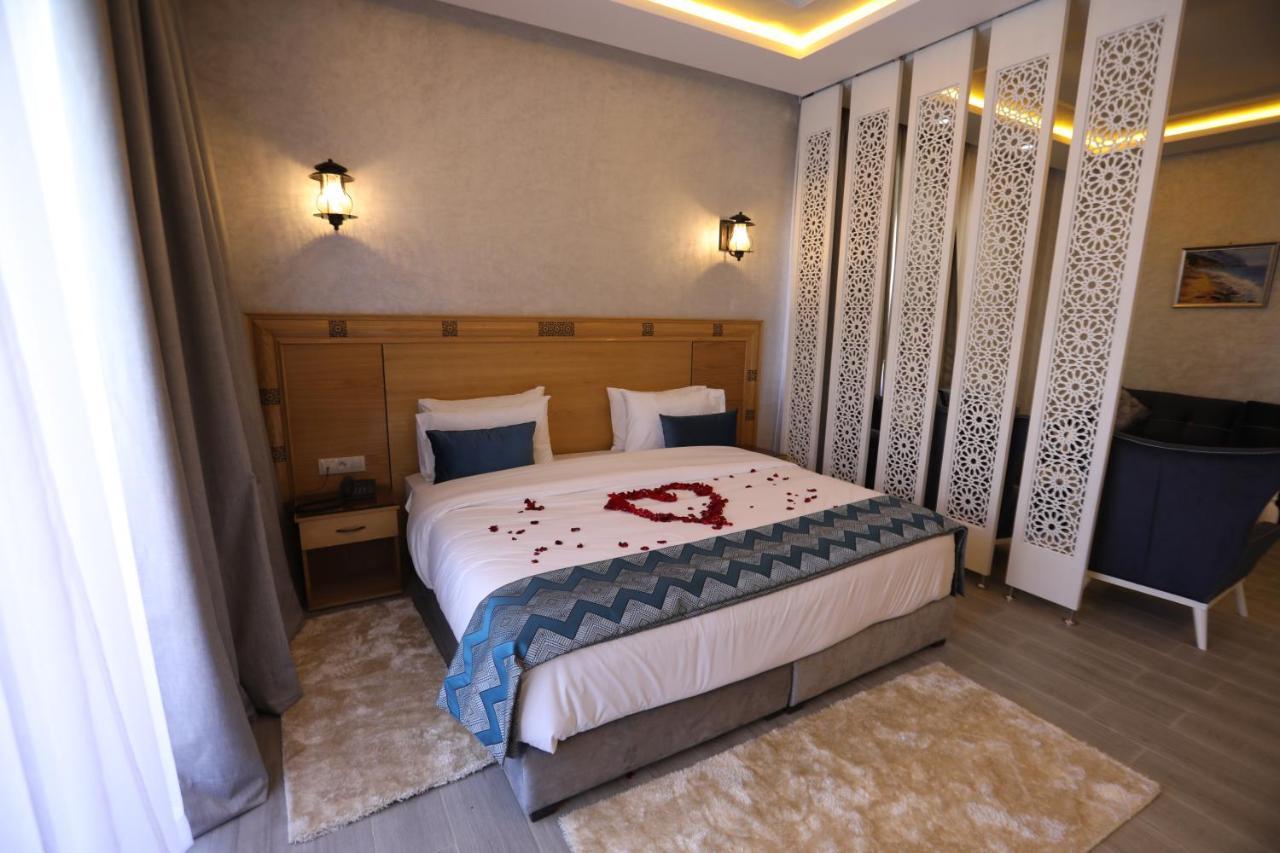 Z Hotel مكناز المظهر الخارجي الصورة